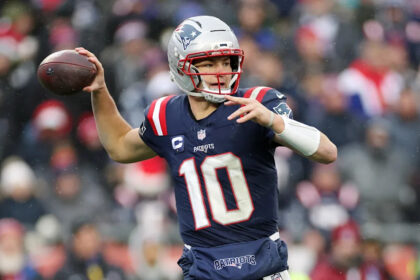 Patriots vs. Texans: Live updates, score, news for NFL divisional playoffs