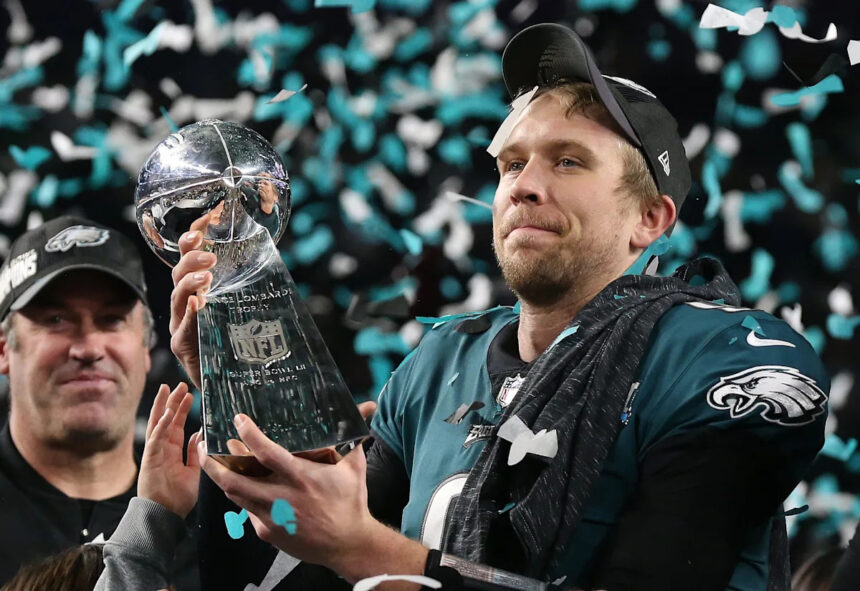 Nick Foles has message for Broncos, Patriots after Bo Nix injury