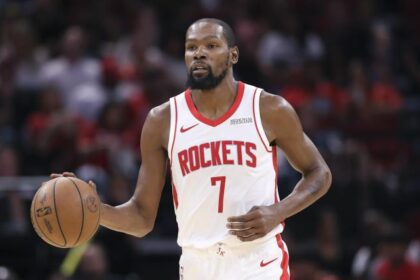 Kevin Durant passes Dirk Nowitzki on NBA all-time scoring list