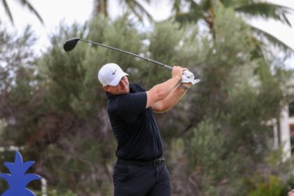 Chris Gotterup wins season-opening Sony Open by two shots
