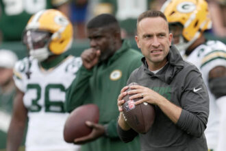 Miami Dolphins hiring Jeff Hafley as coach to replace Mike McDaniel