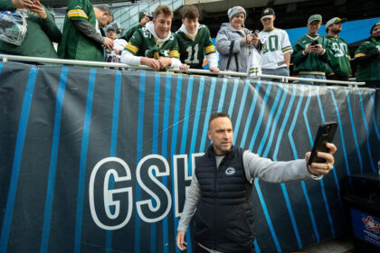 Dolphins GM slides his chips in favor of new coach Jeff Hafley | Habib