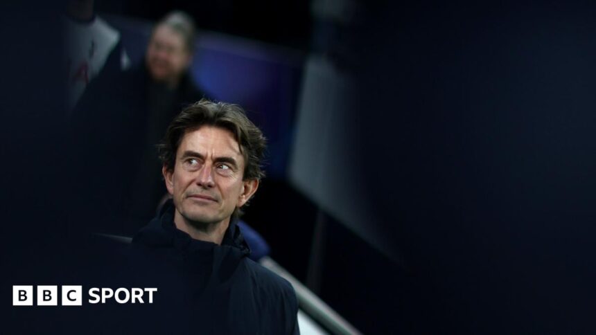 'Good signs' or just buying time? Spurs remain divided on Frank future
