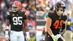 Garrett, Schwesinger among finalists for NFL defensive awards