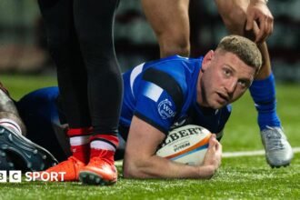 Russell scores 15 as Bath edge Gloucester in thrilling derby