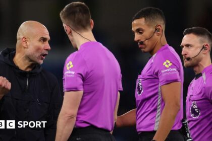 Guardiola apologises to ref Hallam but 'defends' outburst