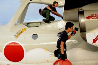 Reports: Jets, OC Tanner Engstrand part ways