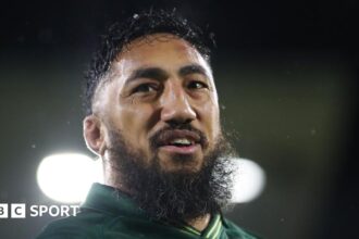 Ireland replace Aki for 'disciplinary reasons'