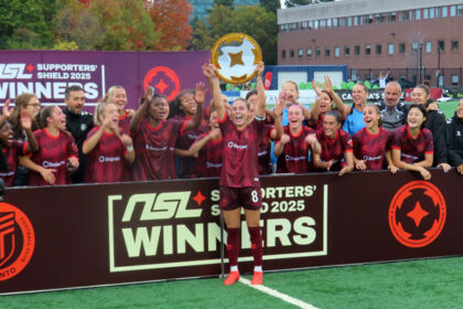 Sources: Rockets' Adams has surgery, season over