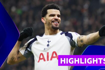 Spurs see off Frankfurt to secure last 16 qualification