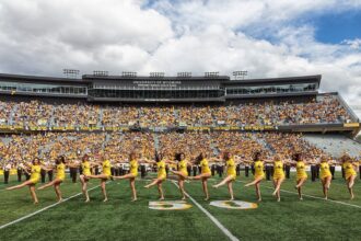 Chargers hire Western Michigan's O'Leary as DC