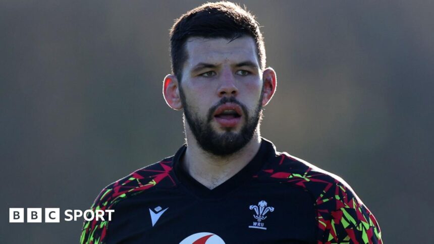 Wales lock Davies called into Six Nations squad