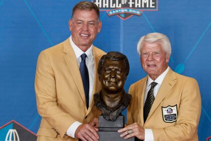NFL legend plans to skip Hall of Fame ceremony over Bill Belichick snub