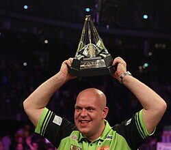 Van Gerwen dumped out of Masters as Van Veen, Price progress
