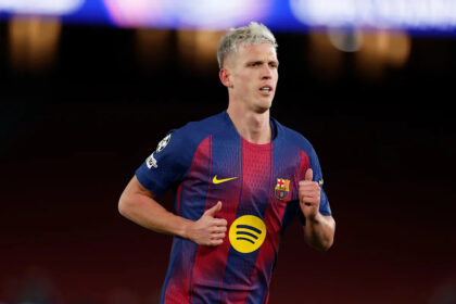 How will Barcelona line up against Elche?