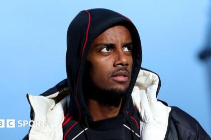 'Most talked about thing in world football' - Newcastle's life after Isak