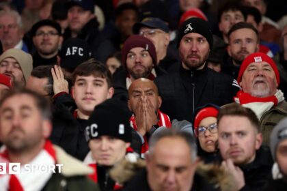 Are Arsenal fans making team nervous in title race?