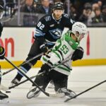 Stars take early lead, edge Mammoth for 4th straight win