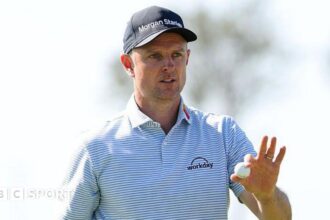 Rose six clear as he chases 13th PGA Tour win