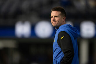 Cardinals hire Rams offensive coordinator Mike LaFleur as head coach