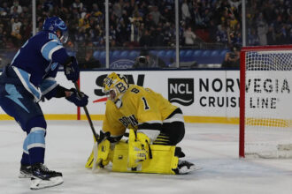 Lightning’s historic four-goal comeback stuns Bruins in NHL Stadium Series