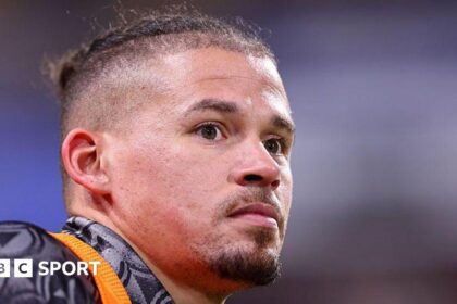 Sheffield United eye move for Man City's Phillips