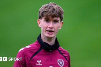 Tottenham set to beat Arsenal to signing of teenager Wilson