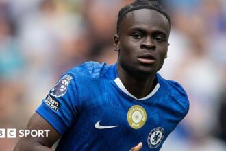 Everton sign Chelsea winger George on loan