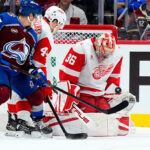 Detroit Red Wings ascend past Colorado Avalanche with 2-0 shutout