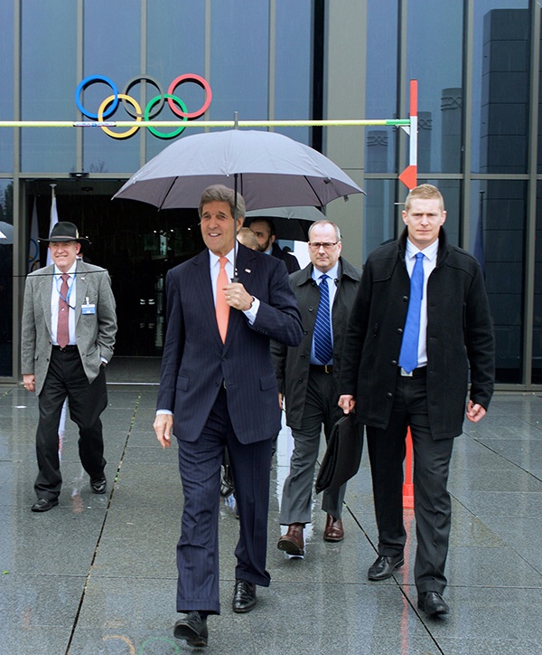 England complete T20 series sweep over Sri Lanka in low-scoring thriller