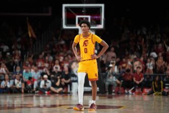 Alijah Arenas' breakout night leads USC past stubborn Indiana