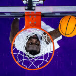 Stirtz scores 22 as Iowa beats Washington 84-74, extends win streak to 5 games