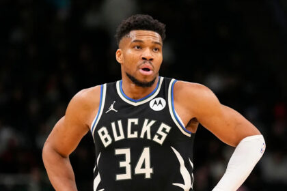 Why aren't the Bucks trading Giannis Antetokounmpo by the deadline?