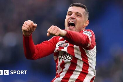 Some 'dark days and nights' at Arsenal, happiness at Sunderland