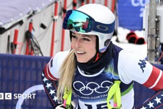 Vonn disputes doctor's knee injury claim