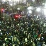 Crowds block area of downtown Seattle after Seahawks Super Bowl win