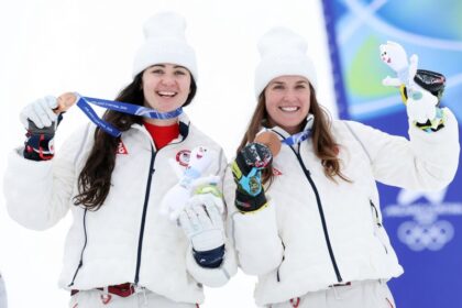 USA's Moltzan-Wiles win bronze in alpine combined; Shiffrin off podium