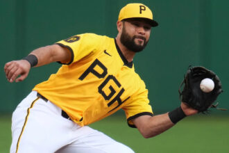 Infielder Isiah Kiner-Falefa and Red Sox finalize a $6 million, 1-year contract