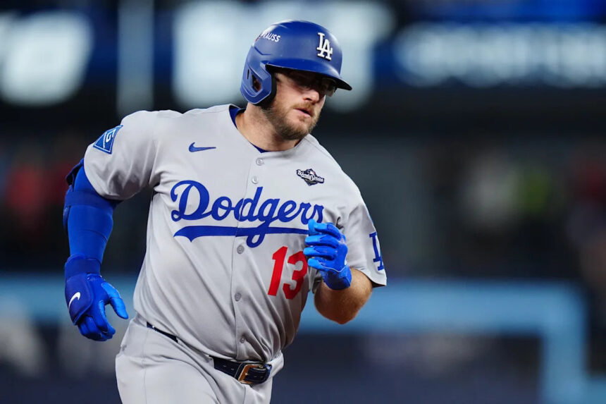 Dodgers, Max Muncy agree to 1-year, $10 million contract extension with 2028 option