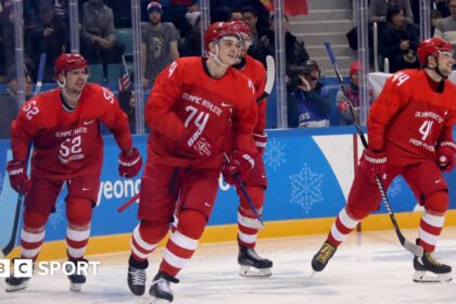 Ice hockey chief calls for Russia & Belarus return