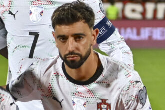 Man Utd put one foot into WCL quarter-finals with dominant first-leg win