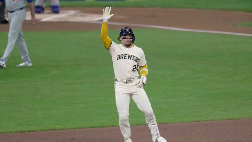 Catcher William Contreras, Brewers reach one-year, $9.4 million deal just before arbitration hearing