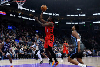 Holiday and Clingan boost Trail Blazers to 135-119 win over Jazz