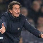 Are football fans booing their team more?