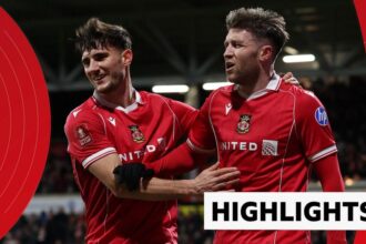 Wrexham beat Ipswich to progress to FA Cup fifth round