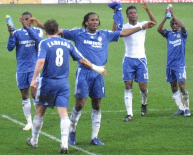 WSL: Chelsea and Man Utd win as Spurs put SEVEN past Aston Villa