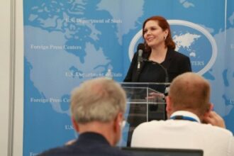 Bruised Pakistan hope to avoid Namibian nightmare in must-win game