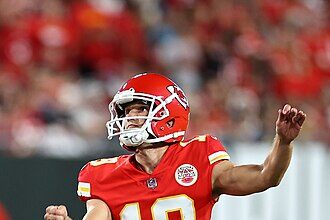 Agent: Buccaneers WR Mike Evans intends to play in '26