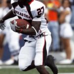 Texas Tech's Toppin has torn ACL, out for season