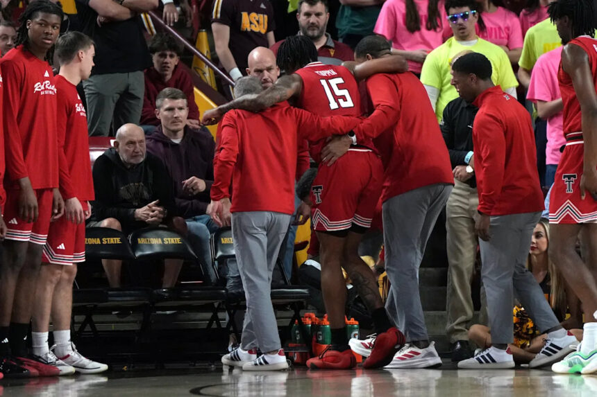 Texas Tech standout JT Toppin will miss rest of season with a torn ACL in his right knee